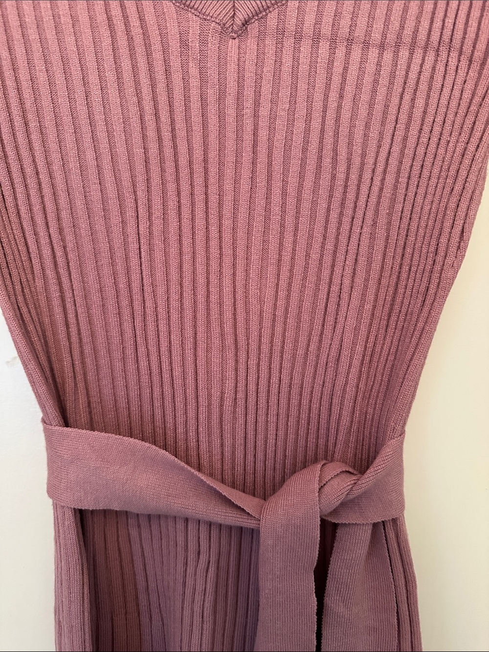 LIKE NEW Dusty Pink Ribbed Sweater Dress Midi With Belt Long Sleeves - Picture 3 of 5